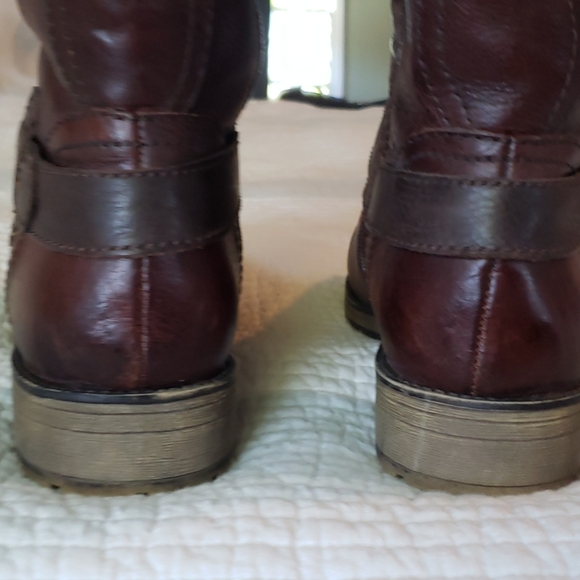 Women's size 8 Naturalizer brown wide calf boots - Picture 2 of 9